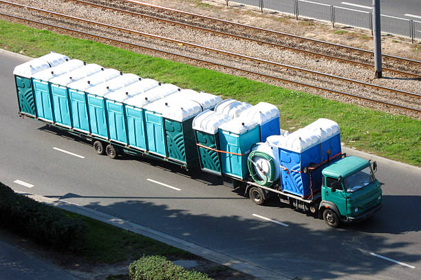 Best Porta potty rental near me  in Sycamore, IL